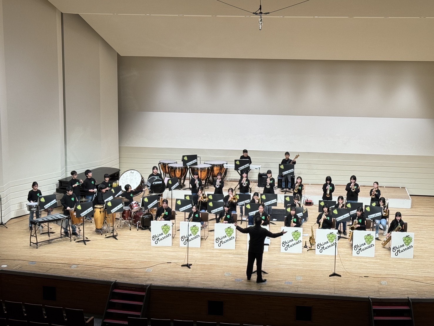 福島市立平野小学校特設音楽部シャインマスカッツ